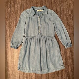 Vineyard Vines long-sleeve chambray dress